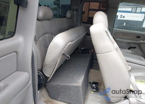 2001 Chevrolet Silverado 1500 Ls from USA, damaged, VIN 2GCEC19T911345307